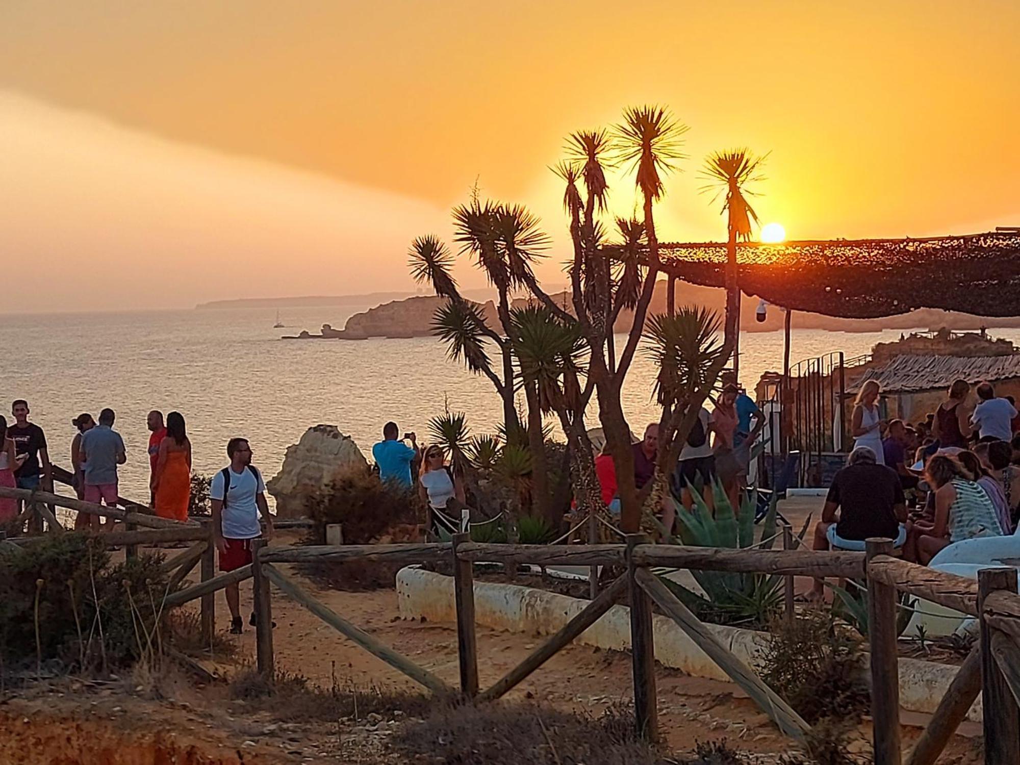 Front Beach Apartment Portimão Εξωτερικό φωτογραφία